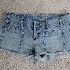 American eagle short jeans